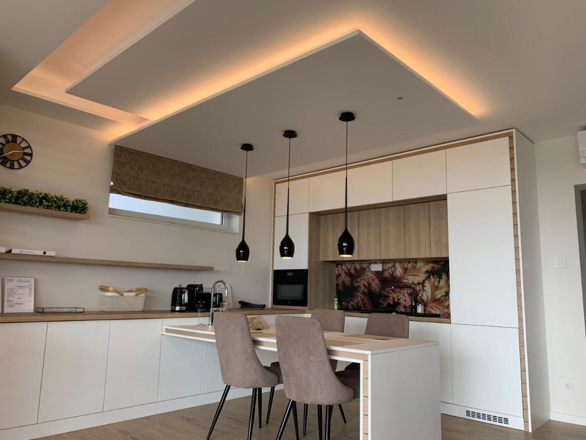 Sxrd Luxus Apartmanok Szekszard Bagian luar foto